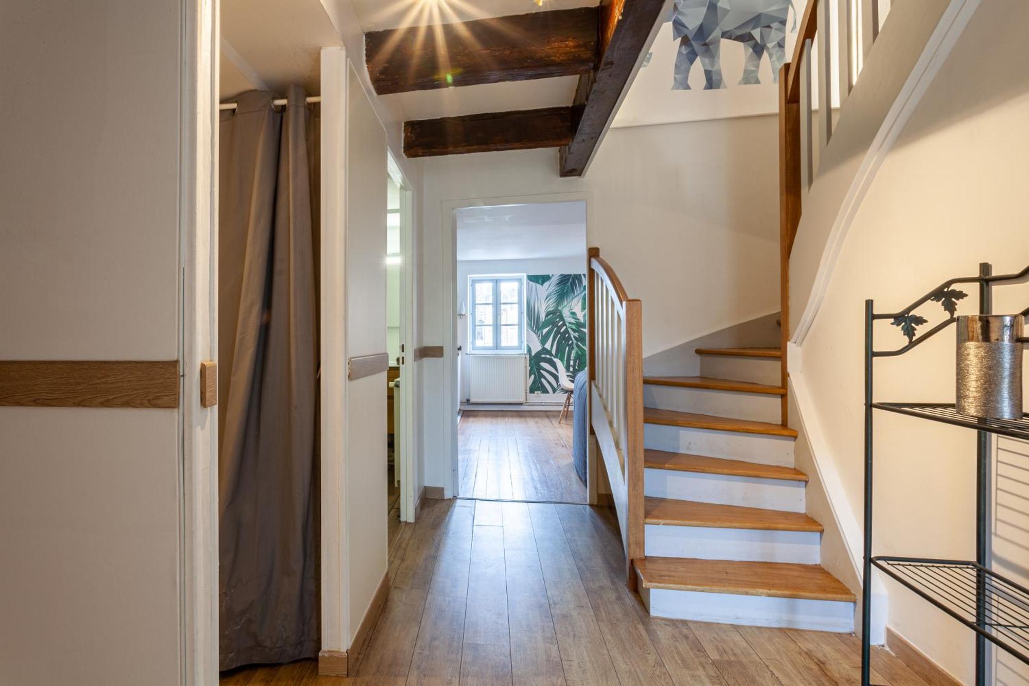 Superbe Appartement Duplex Centre Ville De Macon Bagian luar foto